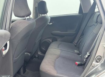 HONDA JAZZ 1.4 i-VTEC ES Hatchback 5dr Petrol CVT Euro 5 (99 ps)