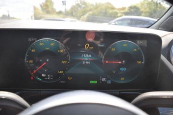 MERCEDES-BENZ CLA 1.3 CLA180 AMG Line (Premium) Coupe 4dr Petrol 7G-DCT Euro 6 (s/