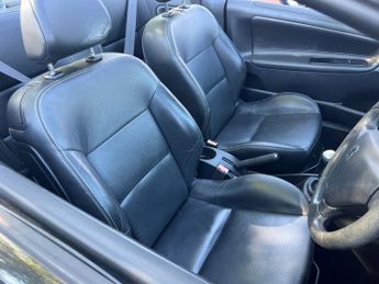 PEUGEOT 207 CC 1.6 VTi Allure Convertible 2dr Petrol Manual Euro 5 (120 ps)