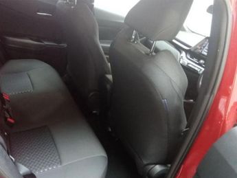 TOYOTA C-HR 1.8 VVT-h GPF Icon SUV 5dr Petrol Hybrid CVT Euro 6 (s/s) (122 p