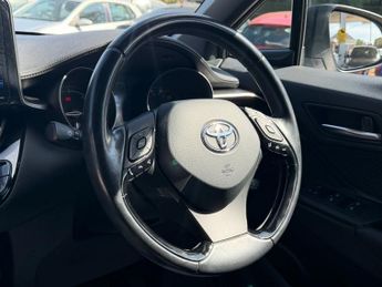 TOYOTA C-HR 1.8 VVT-h Icon SUV 5dr Petrol Hybrid CVT Euro 6 (s/s) (122 ps)