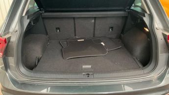 VOLKSWAGEN TIGUAN 2.0 TSI BlueMotion Tech SEL SUV 5dr Petrol DSG 4Motion Euro 6 (s