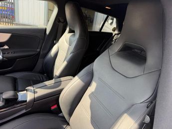MERCEDES-BENZ CLA 2.0 CLA220d AMG Line (Premium Plus) Shooting Brake 5dr Diesel 8G