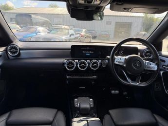 MERCEDES-BENZ CLA 2.0 CLA220d AMG Line (Premium Plus) Shooting Brake 5dr Diesel 8G