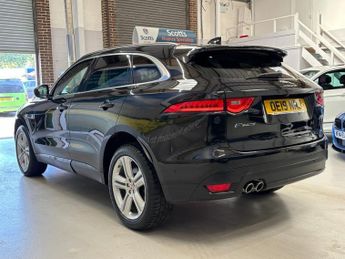 JAGUAR F-PACE 2.0 D180 Portfolio SUV 5 Door Diesel Automatic Black AWD Euro 6 
