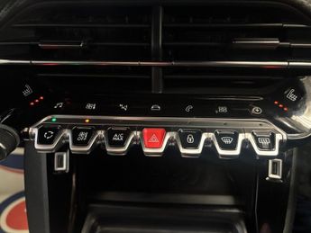 PEUGEOT E-2008 50kWh GT SUV 5 Door Electric Automatic Orange 