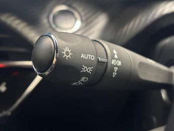 PEUGEOT E-2008 50kWh GT SUV 5 Door Electric Automatic Orange 