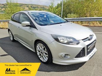 Ford Focus 1.0T EcoBoost Zetec S Hatchback 5dr Petrol Manual Euro 5 (s/s) (