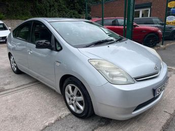 Toyota Prius 1.5 T3 Hatchback 5dr Petrol Hybrid CVT (104 g/km, 76 bhp)