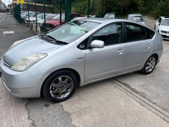 TOYOTA PRIUS 1.5 T3 Hatchback 5dr Petrol Hybrid CVT (104 g/km, 76 bhp)