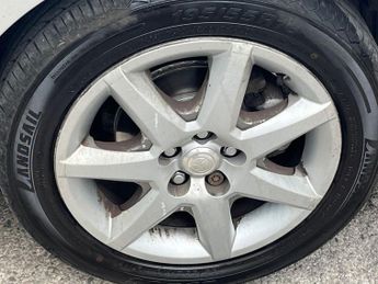 TOYOTA PRIUS 1.5 T3 Hatchback 5dr Petrol Hybrid CVT (104 g/km, 76 bhp)