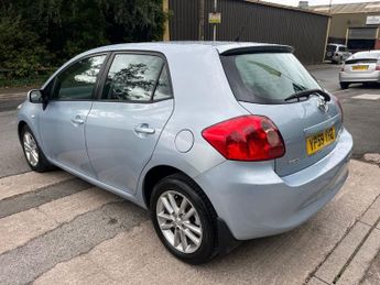 TOYOTA AURIS 1.4 D-4D TR Hatchback 5dr Diesel Manual (125 g/km, 90 bhp)