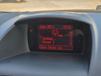FORD FIESTA 1.4 Zetec Hatchback 5dr Petrol Automatic (154 g/km, 94 bhp)