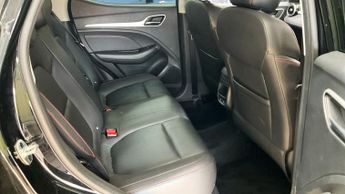 MG MG ZS 1.0 T-GDI Exclusive SUV 5dr Petrol Auto Euro 6 (111 ps) 1 FORMER