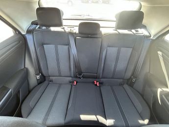 VOLKSWAGEN T-ROC 1.5 TSI Life SUV 5dr Petrol DSG Euro 6 (s/s) (150 ps)