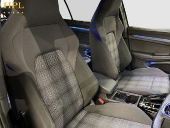 VOLKSWAGEN GOLF 1.4 TSI 13kWh GTE Hatchback 5dr Petrol Plug-in Hybrid DSG Euro 6