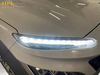 HYUNDAI KONA 1.6 h-GDi Ultimate SUV 5dr Petrol Hybrid DCT Euro 6 (s/s) (141 p