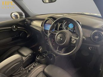 MINI CONVERTIBLE 1.5 Cooper Exclusive Convertible 2dr Petrol Steptronic Euro 6 (s
