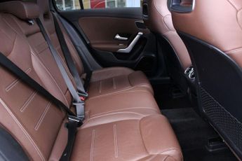 MERCEDES-BENZ A CLASS 2.0 A35 AMG (Premium Plus) Hatchback 5dr Petrol SpdS DCT 4MATIC 