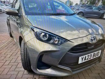 TOYOTA YARIS 1.5 VVT-h Icon Hatchback 5dr Petrol Hybrid E-CVT Euro 6 (s/s) (1