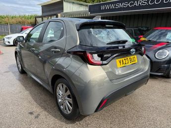 TOYOTA YARIS 1.5 VVT-h Icon Hatchback 5dr Petrol Hybrid E-CVT Euro 6 (s/s) (1