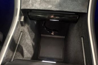 TESLA Model 3 (Dual Motor) Long Range Saloon 4dr Electric Auto 4WDE (346 ps) P