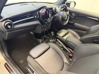 MINI HATCH 1.5 Cooper Sport Hatchback 3dr Petrol Steptronic Euro 6 (s/s) (1