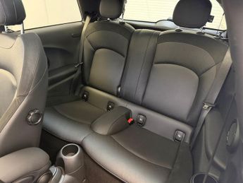 MINI HATCH 1.5 Cooper Sport Hatchback 3dr Petrol Steptronic Euro 6 (s/s) (1