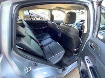 SUBARU XV 2.0i SE Premium SUV 5dr Petrol Lineartronic 4WD Euro 6 (s/s) (15