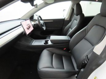 TESLA MODEL Y SUV 5dr Electric Auto RWD (346 ps)