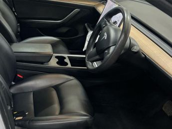 TESLA Model 3 (Dual Motor) Long Range Saloon 4dr Electric Auto 4WDE (346 ps)