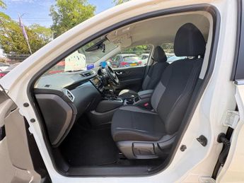 NISSAN QASHQAI 1.3 DIG-T Acenta Premium SUV 5dr Petrol DCT Auto Euro 6 (s/s) (1