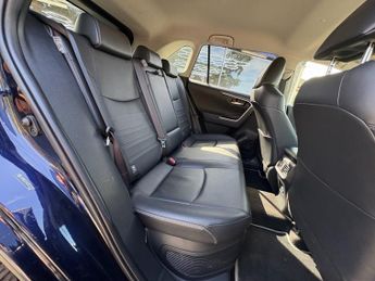 TOYOTA RAV4 2.5 VVT-h Excel SUV 5dr Petrol Hybrid CVT 4WD Euro 6 (s/s) (222 