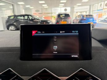DS AUTOMOBILES DS 3 CROSSBACK E-TENSE 50kWh Performance Line Crossback 5dr Electric Auto (136 