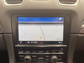 PORSCHE CAYMAN 2.7 981 Coupe 2dr Petrol PDK Euro 6 (s/s) (275 ps)