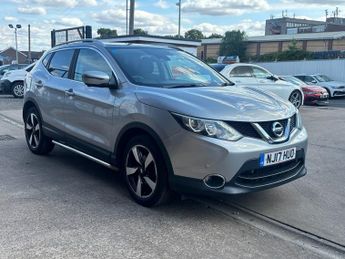 Nissan Qashqai 1.5 dCi N-Connecta SUV 5 Door Diesel Manual Silver 2WD Euro 6 1 