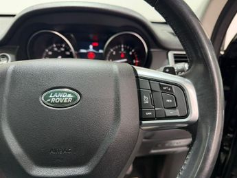 LAND ROVER DISCOVERY SPORT 2.0 TD4 HSE Black SUV 5dr Diesel Auto 4WD Euro 6 (s/s) (180 ps)
