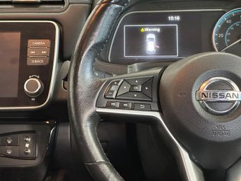 NISSAN LEAF 40kWh Tekna Hatchback 5dr Electric Auto (150 ps)