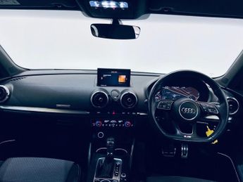 AUDI A3 1.5 TFSI CoD Black Edition Sportback 5dr Petrol S Tronic Euro 6 