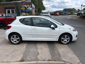 PEUGEOT 207 1.6 HDi Sport Hatchback 3dr Diesel Manual Euro 4 (90 ps)