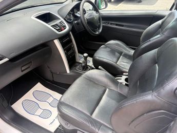 PEUGEOT 207 1.6 HDi Sport Hatchback 3dr Diesel Manual Euro 4 (90 ps)