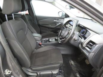 NISSAN QASHQAI 1.5 h e-POWER Acenta Premium SUV 5dr Petrol Hybrid Auto Euro 6 (