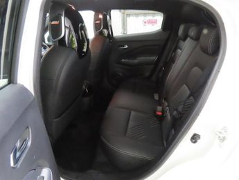 NISSAN JUKE 1.6 Tekna SUV 5dr Petrol Hybrid Auto Euro 6 (143 ps)