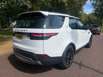 LAND ROVER DISCOVERY 3.0 TD V6 SE SUV 5dr Diesel Auto 4WD Euro 6 (s/s) (258 ps)