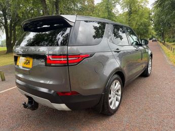 LAND ROVER DISCOVERY 3.0 TD V6 HSE SUV 5dr Diesel Auto 4WD Euro 6 (s/s) (258 ps)