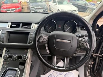 LAND ROVER RANGE ROVER EVOQUE 2.0 TD4 SE Tech SUV 5dr Diesel Auto 4WD Euro 6 (s/s) (180 ps)