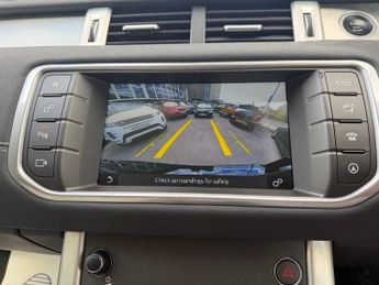 LAND ROVER RANGE ROVER EVOQUE 2.0 TD4 SE Tech SUV 5dr Diesel Auto 4WD Euro 6 (s/s) (180 ps)