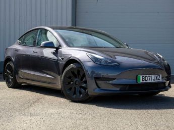 TESLA Model 3 Standard Range Plus Saloon 4dr Electric Auto RWD (241 bhp)