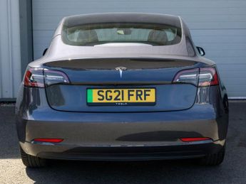 TESLA Model 3 Standard Range Plus Saloon 4dr Electric Auto RWD (241 bhp)