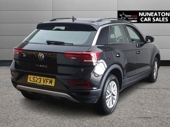 VOLKSWAGEN T-ROC 1.5 TSI Life SUV 5dr Petrol DSG Euro 6 (s/s) (150 ps)